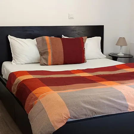 Douillet-kanamappart-euroairport Apartment