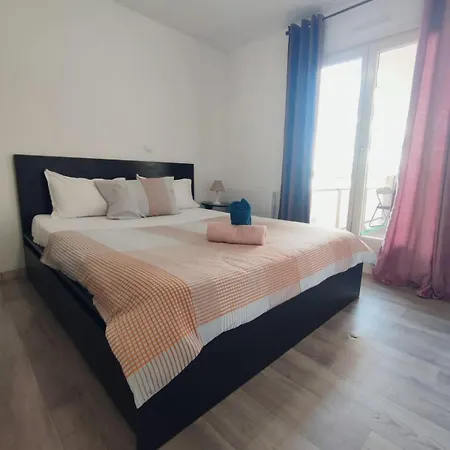 Douillet-kanamappart-euroairport Apartment *